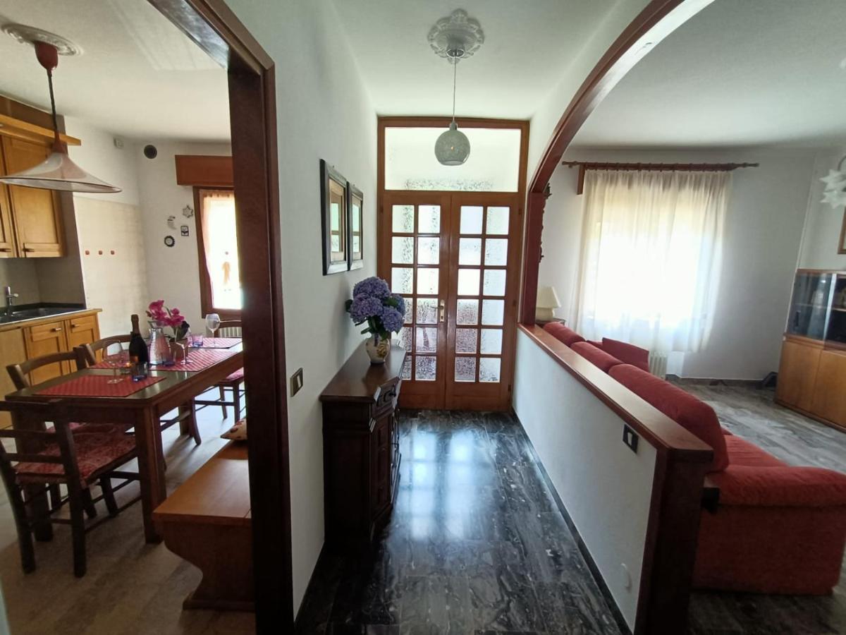 Casa Vacanza Tivan Cremia Екстер'єр фото